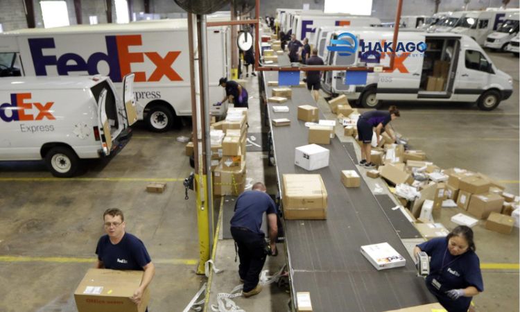 Dịch vụ chuyển phát nhanh của FedEx
